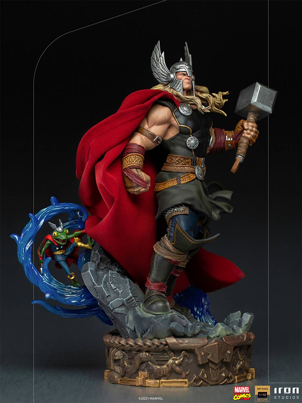  Marvel: Thor Unleashed Deluxe 1:10 Scale Statue  0609963128419