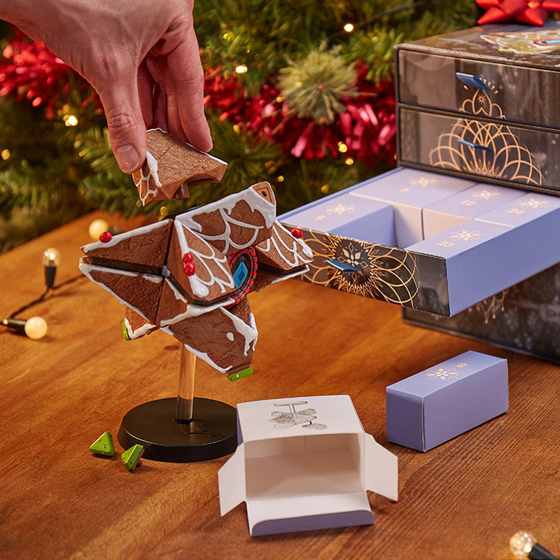  Destiny: Gingerbread Ghost Shell Countdown Character Advent Calendar  5056280434436