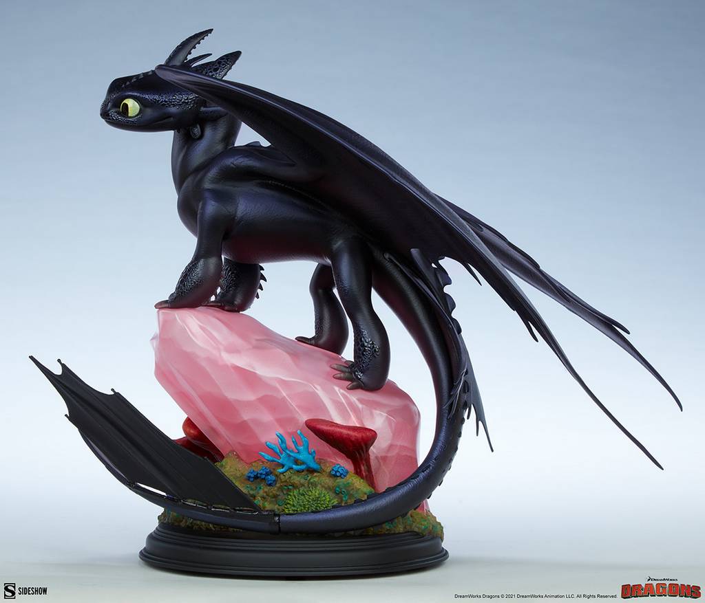  How to Train Your Dragon 3: Toothless Statue  0747720251816