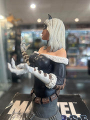 marvel universe: claws black cat bust