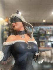 marvel universe: claws black cat bust