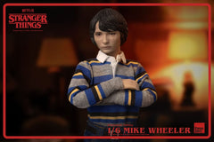 Stranger Things Action Figure 1/6 Mike Wheeler 24 cm 4897056204263