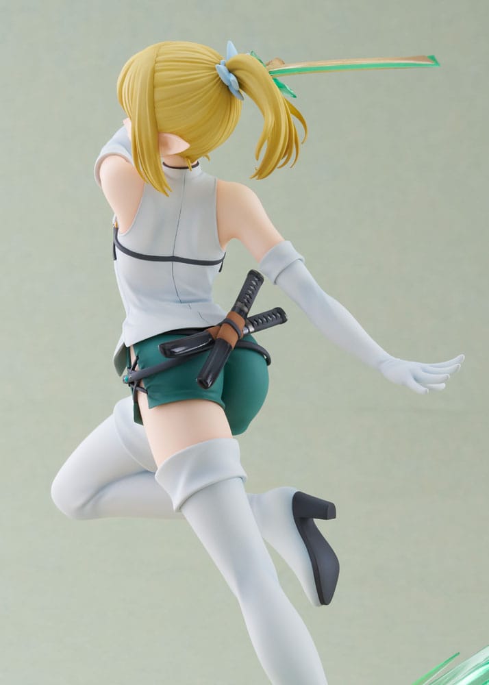 Is It Wrong to Try to Pick Up Girls in a Dungeon? PVC Statue 1/7 V Ryu Lion Level 6 Ver. 25 cm 4573571452418