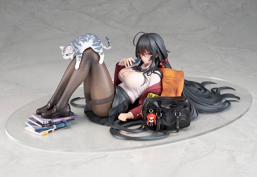 Azur Lane PVC Statue 1/7 Taiho Sweet Time After School Ver. 32 cm 4560228207200