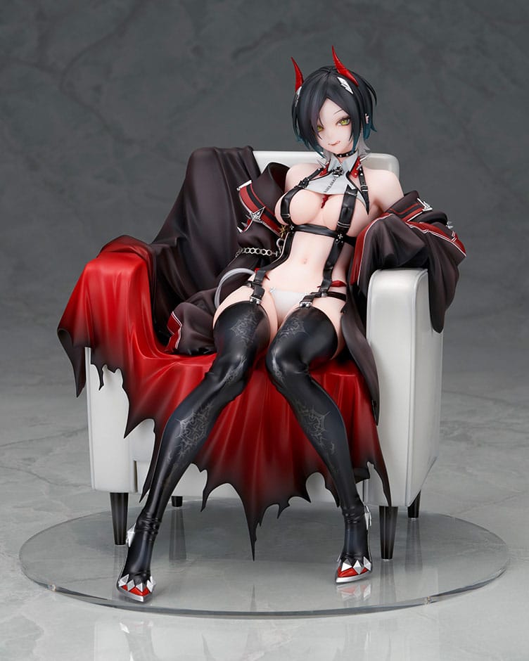 Azur Lane PVC Statue Ulrich von Hutten AmiAmi Exclusive 20 cm 4560228207316