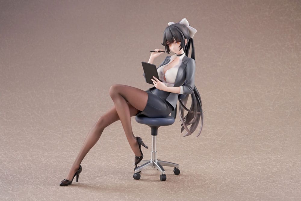 Azur Lane PVC Statue 1/6 Takao Ofiice Lady Ve 6976230180284