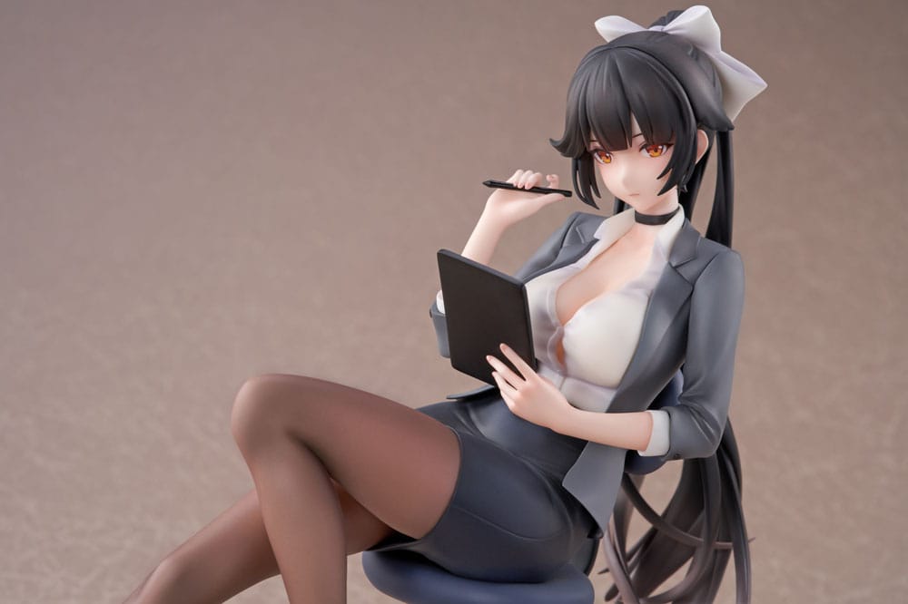 Azur Lane PVC Statue 1/6 Takao Ofiice Lady Ve 6976230180284