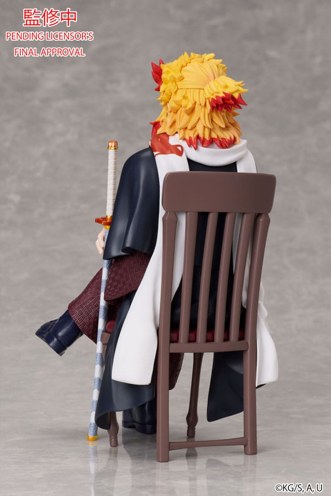 Demon Slayer: Kimetsu no Yaiba Statue Kyojuro Rengoku 16 cm 4534530930804