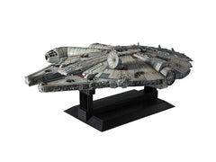 Star Wars Episode IV Perfect Grade Plastic Model Kit 1/72 Millennium Falcon 48 cm 4549660163848