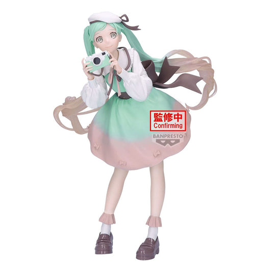 Hatsune Miku Holiday Memories PVC Statue Camera 20 cm 4983164287813