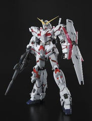 Gundam Master Grade Plastic Model Kit 1/100 Unicorn Gundam Screen Image 4573102616081