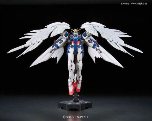 Gundam Wing: Real Grade - XXXG-00W0 Wing Gundam Zero EW 1:144 Scale Model Kit 4573102616029