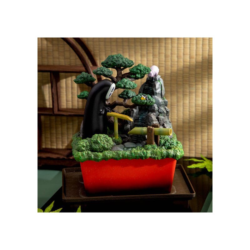 Spirited Away Statue Magnet Water Garden Soemizu no Niwa 24 cm 4990593421183