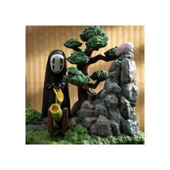 Spirited Away Statue Magnet Water Garden Soemizu no Niwa 24 cm 4990593421183