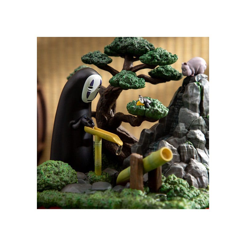 Spirited Away Statue Magnet Water Garden Soemizu no Niwa 24 cm 4990593421183