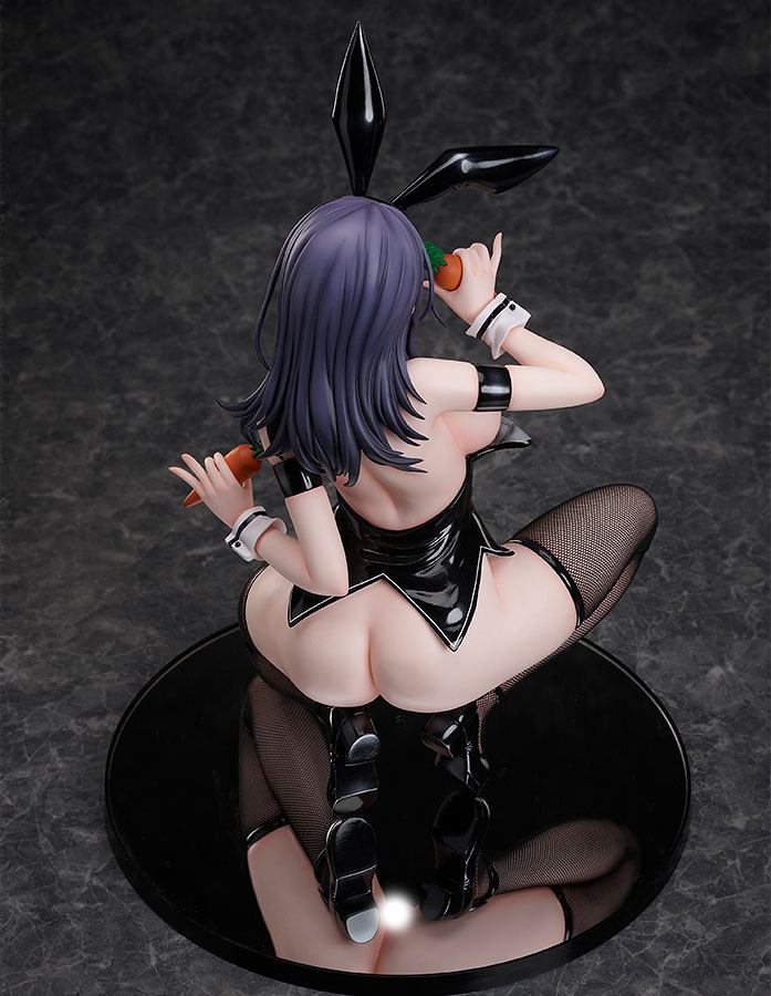 Creators Opinion PVC Statue 1/4 Niina Bunny Ver. 33 cm 4589890601314