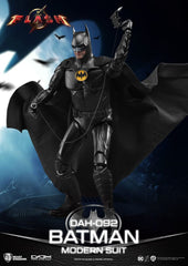 The Flash Dynamic 8ction Heroes Action Figure 1/9 Batman Modern Suit 24 cm 4711385241181