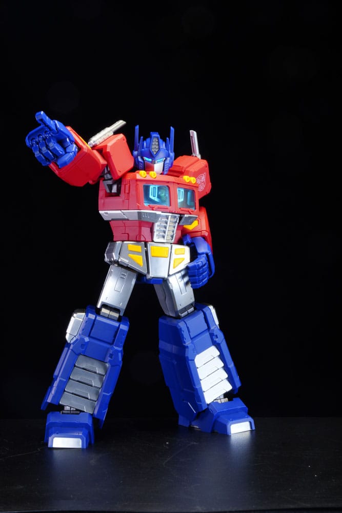 Transformers Blokees Plastic Model Kit Action Edition 01 G1 Optimus Prime 0858050008602