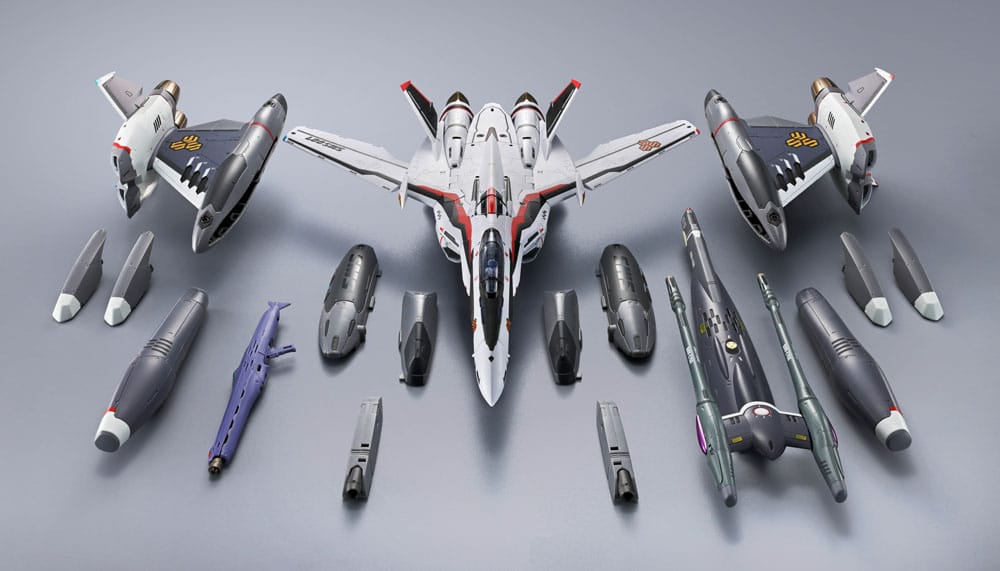 Macross Frontier DX Chogokin Action Figure Tornado Messiah Valkyrie Alto Saotome Use Revival Ver. 25 cm 4573102675576