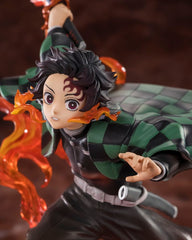 Demon Slayer: Kimetsu no Yaiba FiguartsZERO PVC Statue Kamado Tanjiro (Kyojuro Rengoku's Sword Guard Ver.) 19 cm 4573102676016