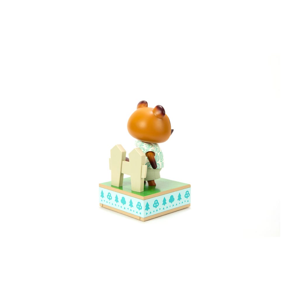 Animal Crossing: New Horizons PVC Statue Tom Nook 22 cm 5060316626573