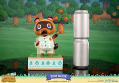 Animal Crossing: New Horizons PVC Statue Tom Nook 22 cm 5060316626573