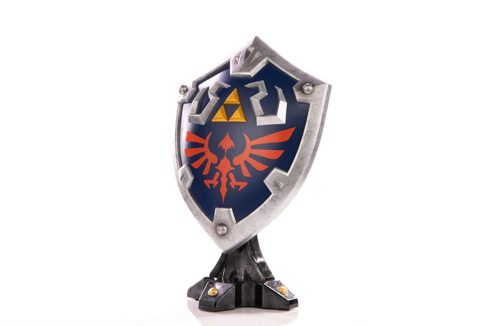 The Legend of Zelda Breath of the Wild PVC Statue Hylian Shield Standard Edition 29 cm 5060316623916