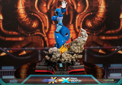 Mega Man X4 Statue X Finale Weapon 45 cm 5060316626702