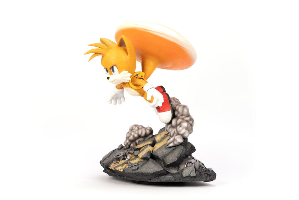 Sonic the Hedgehog 2 Statue Tails Standoff 32 cm 5060316627372