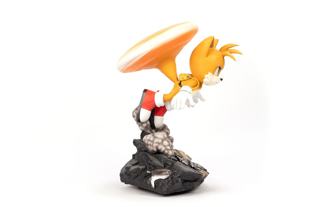 Sonic the Hedgehog 2 Statue Tails Standoff 32 cm 5060316627372