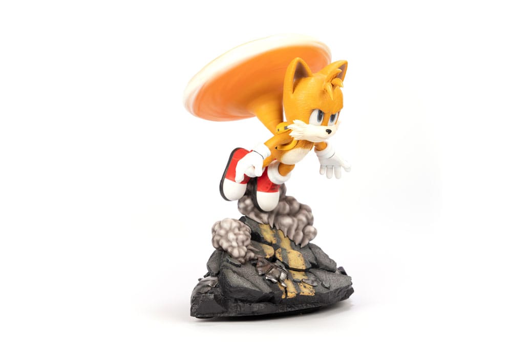 Sonic the Hedgehog 2 Statue Tails Standoff 32 cm 5060316627372