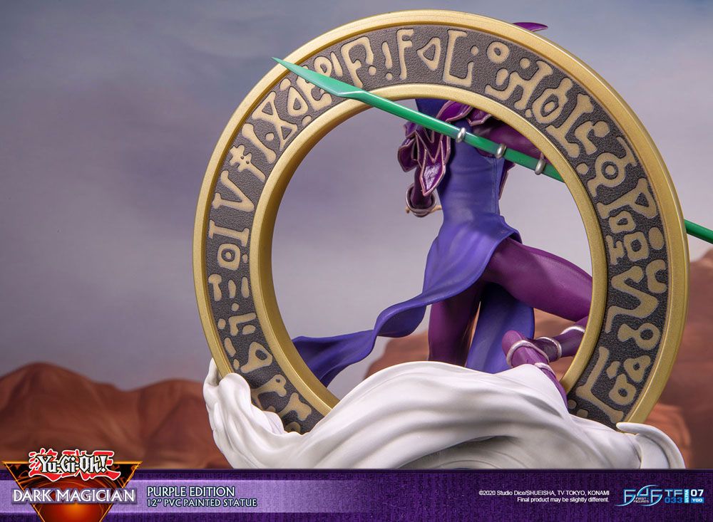 Yu-Gi-Oh! PVC Statue Dark Magician Purple Version 29 cm 5060316623626