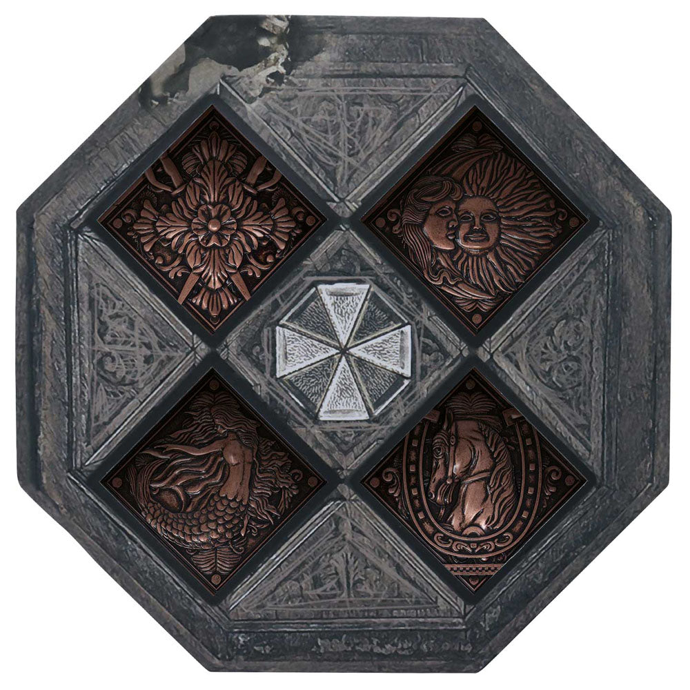 Resident Evil VIII Medallion Set House Crest Limited Edition 5060662467301