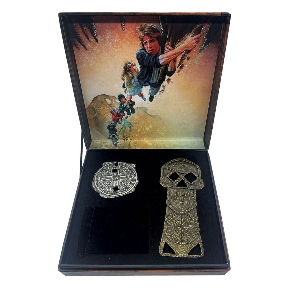 The Goonies Replica Treasure Set Limited Edition 5060948291989