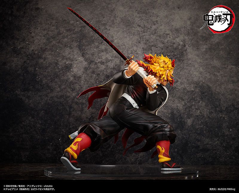 Demon Slayer: Kimetsu no Yaiba Statue 1/4 Kyojuro Rengoku 42 cm 4570001510656