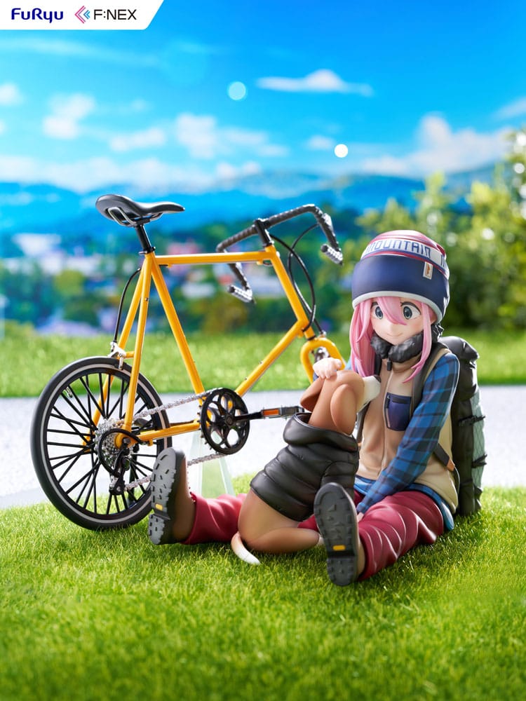 Laid Back Camp F:NEX PVC Statue 1/7 Nadeshiko Kagamihara 13 cm 4582655078376