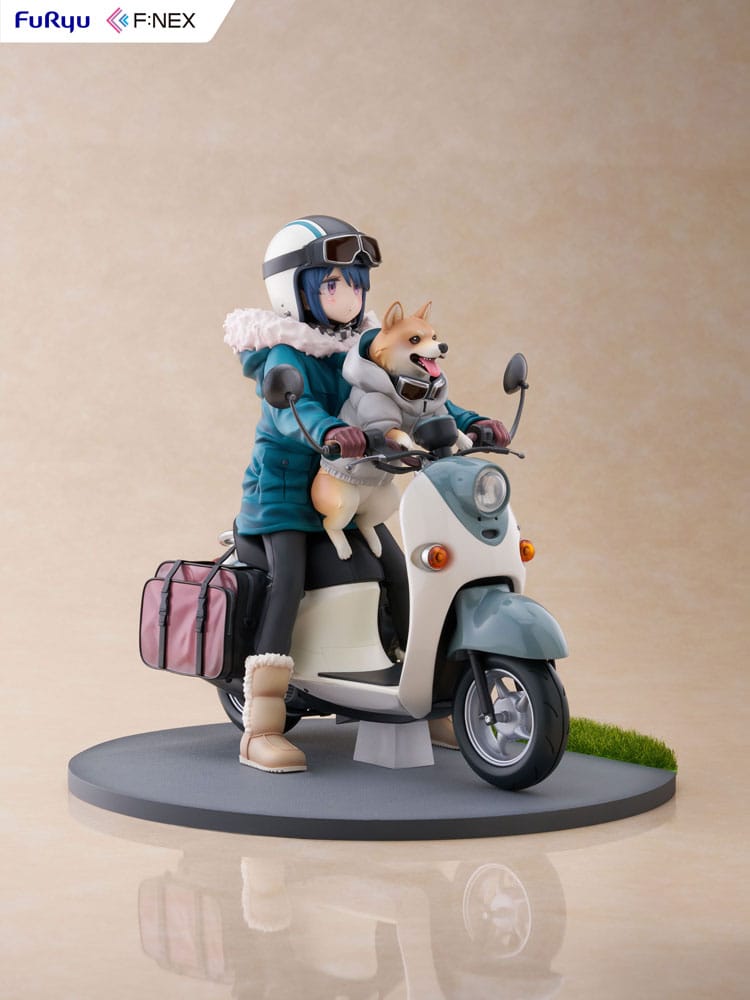 Laid Back Camp F:NEX PVC Statue 1/7 Rin Shima 20 cm 4582655078383