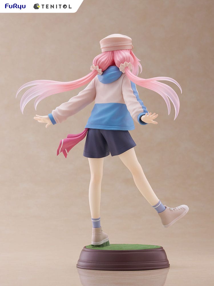 Laid-Back Camp Tenitol PVC Statue Nadeshiko Kagamihara 22 cm 4580736406803