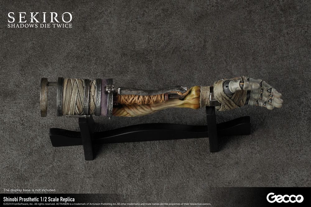 Sekiro: Shadows Die Twice Replica 1/2 Shinobi Prosthetic 32 cm 4580744650892