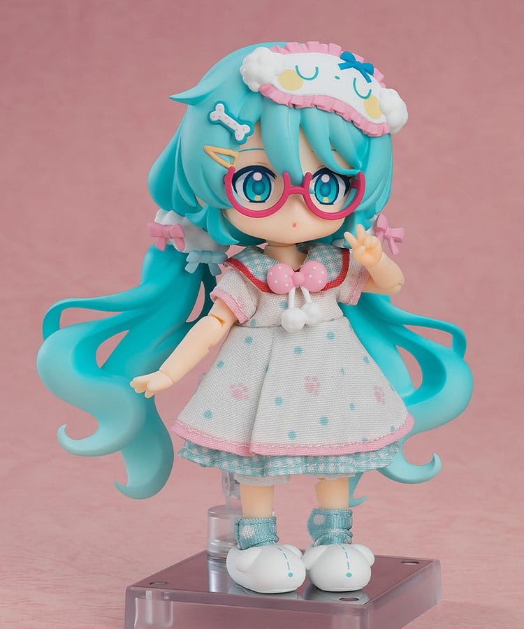 Character Vocal Series 01: Hatsune Miku Nendoroid Doll Action Figure Hatsune Miku: Loungewear Outfit Ver. 10 cm 4580590200272