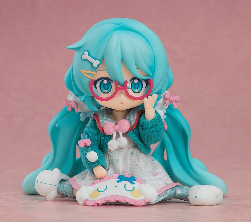 Character Vocal Series 01: Hatsune Miku Nendoroid Doll Action Figure Hatsune Miku: Loungewear Outfit Ver. 10 cm 4580590200272