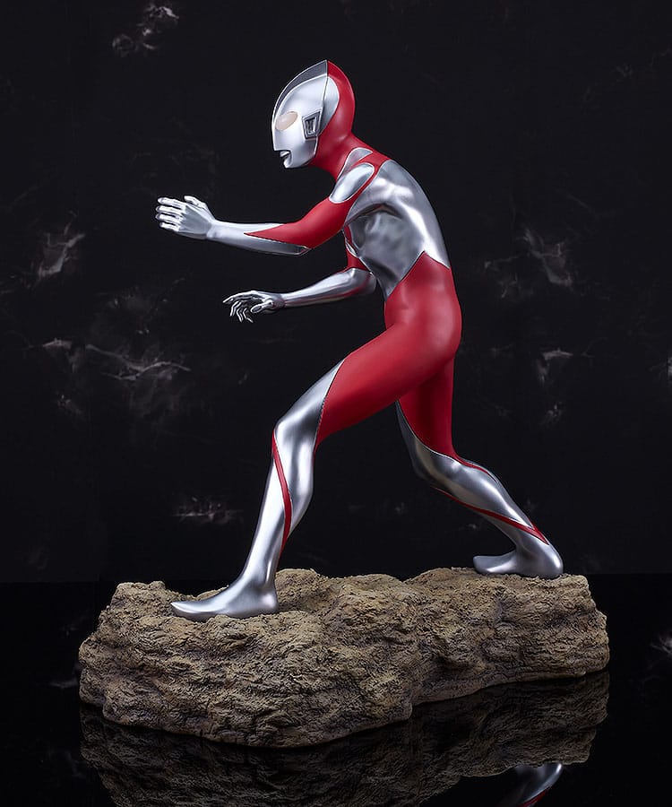 Shin Japan Hero Universe Statue Ultraman 40 cm 4580590201255