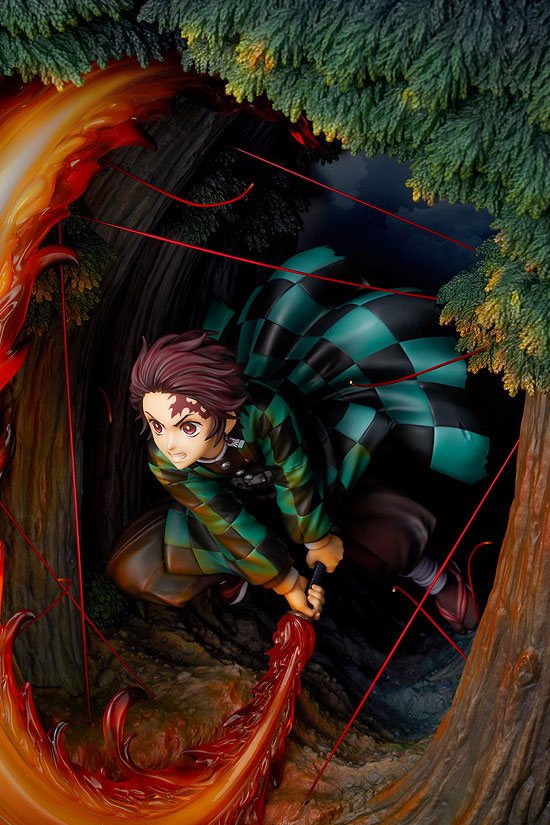 Demon Slayer: Kimetsu no Yaiba PVC Statue Tanjiro Kamado: Hinokami Kagura Dance 36 cm 4580416944915