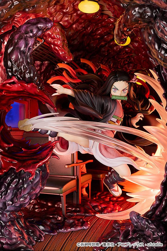 Demon Slayer: Kimetsu no Yaiba PVC Statue Nezuko Kamado: Mugen Train 36 cm 4580416948104