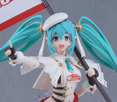 Hatsune Miku GT Project Plamatea Plastic Model Kit Racing Miku: 2023 Ver. 15 cm 4580590193109