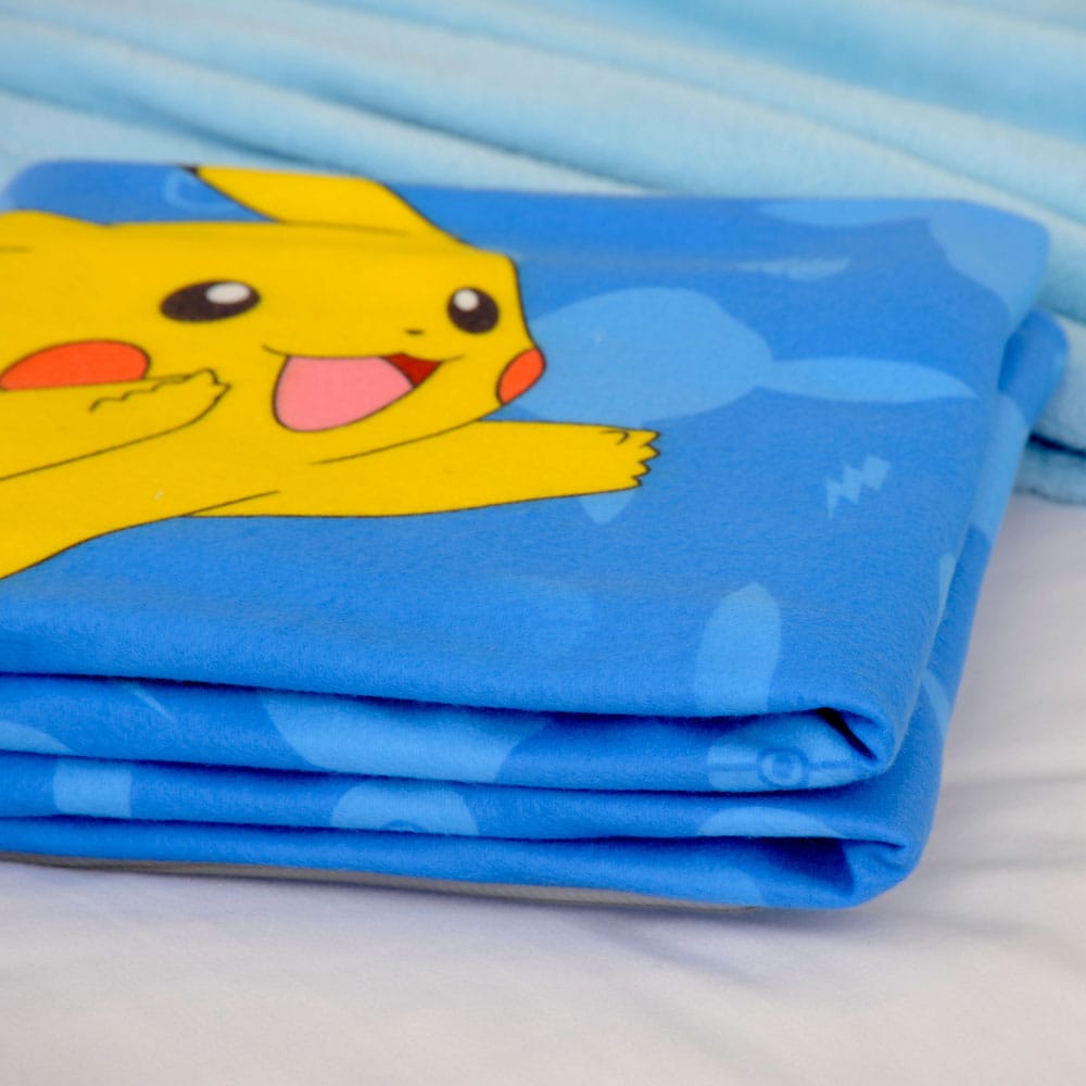 Pokemon Fleece Blanket Starter Pokemon 130 x 160 cm 4006891976833