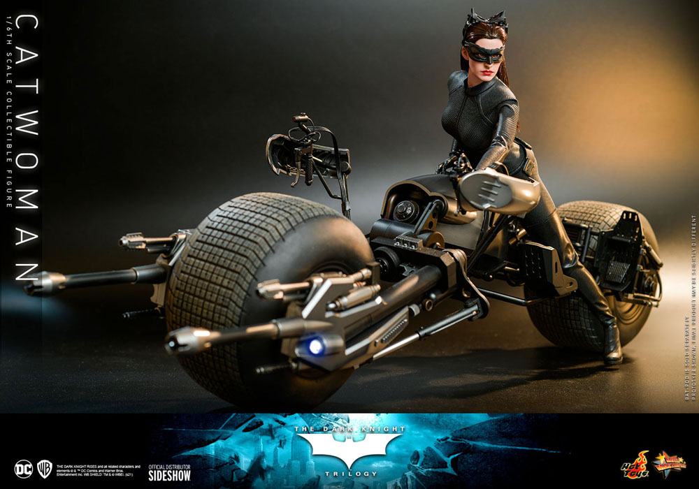 The Dark Knight Trilogy Movie Masterpiece Action Figure 1/6 Catwoman 29 cm 4895228610164