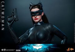 The Dark Knight Trilogy Movie Masterpiece Action Figure 1/6 Catwoman 29 cm 4895228610164