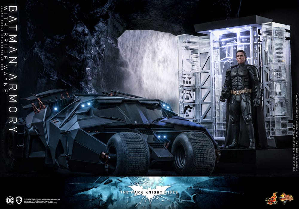 The Dark Knight Rises Movie Masterpiece Action Figures & Diorama 1/6 Batman Armory with Bruce Wayne 30 cm 4895228614223