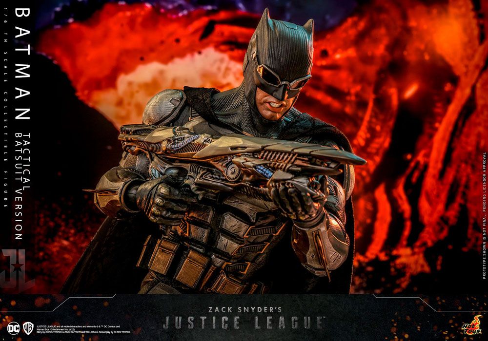 Zack Snyder`s Justice League Action Figure 1/6 Batman (Tactical Batsuit Version) 33 cm 4895228612496